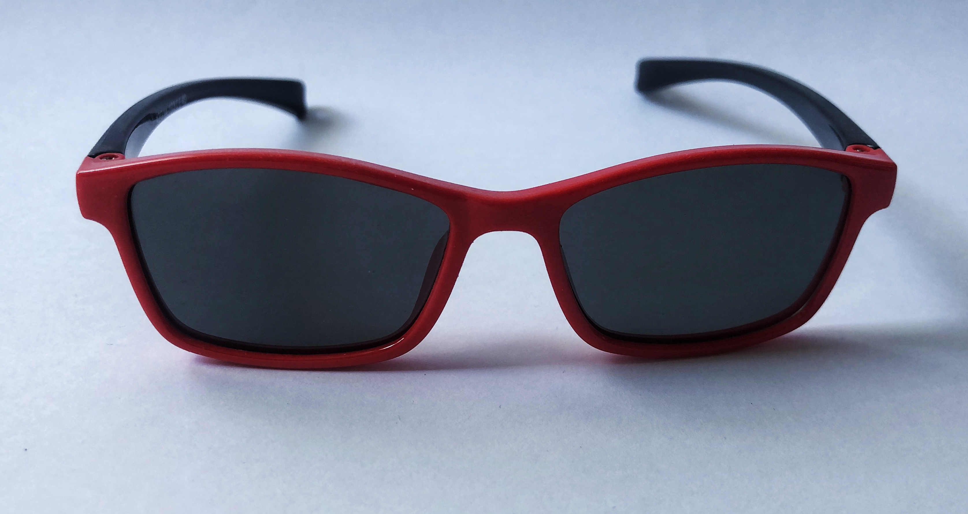 Сонцезахисні окуляри дитячі S8260P