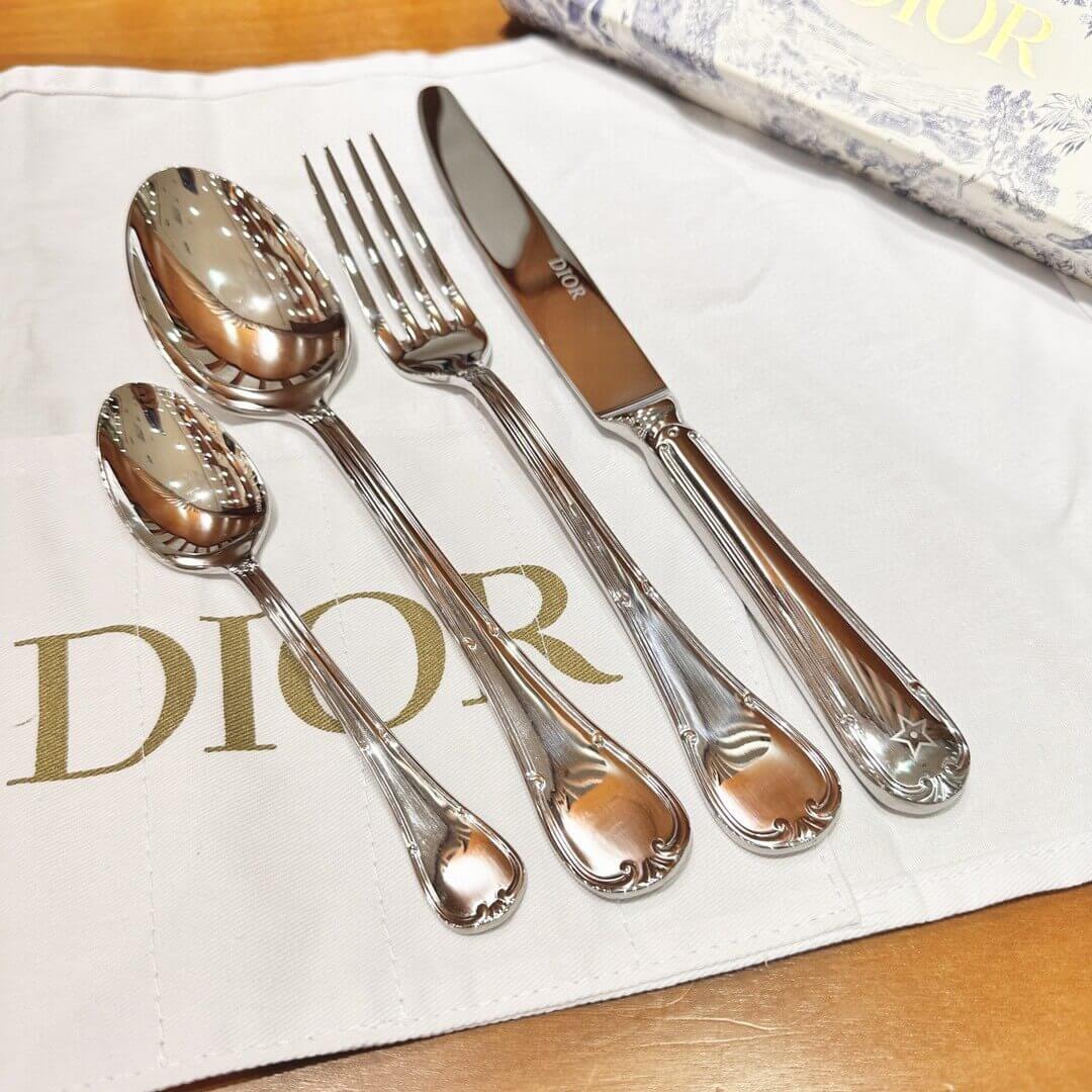Dior столові прибори