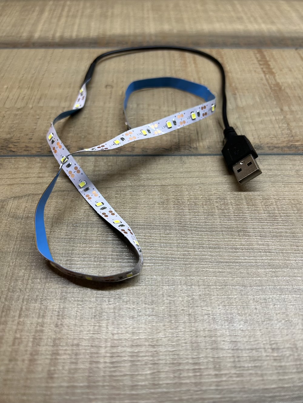Led стрічка 5V, 0.5 метра, 3W/m, +USB (холодний-білий)