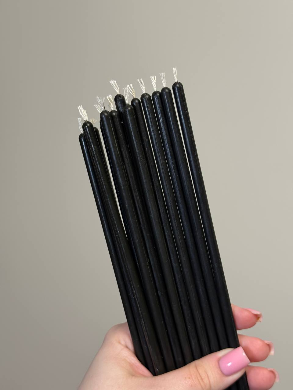 Воскові свічки чорні 20 см