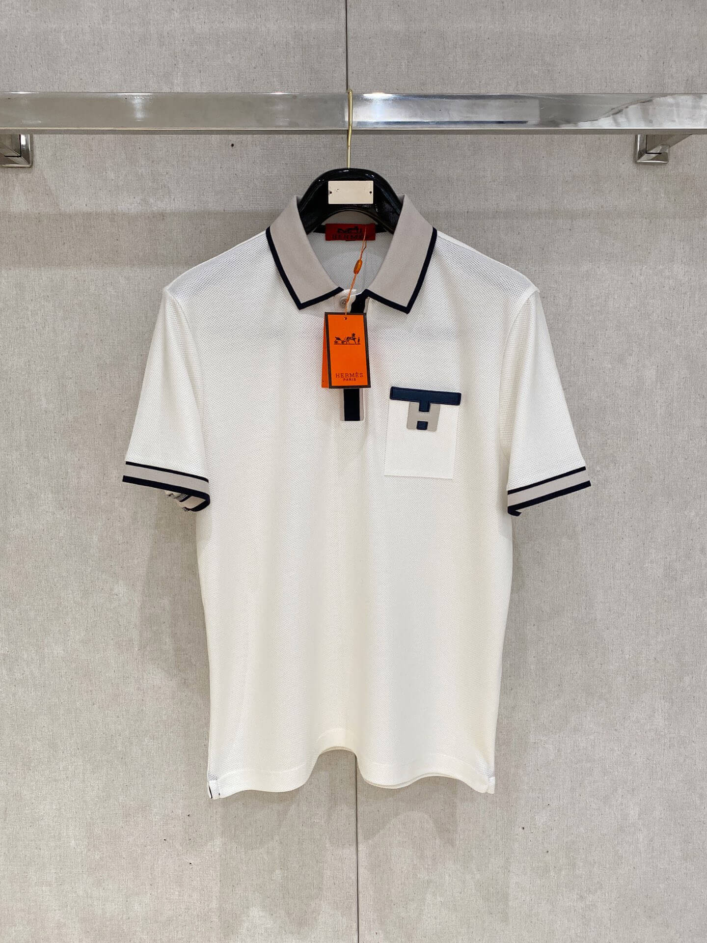 Hermes футболка