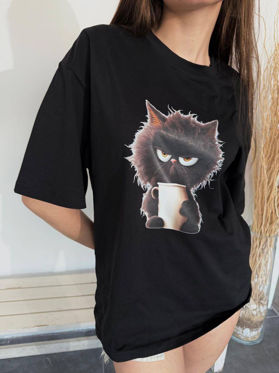 Футболка жіноча з котиком (one size)