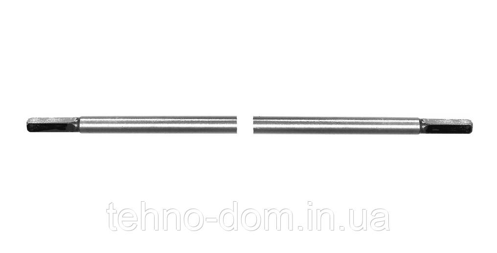 Вал коси D=8 мм, L = 680 мм 4/4 (5*5 мм)