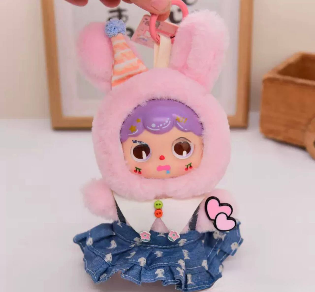 Іграшка брелок лялечка рожева