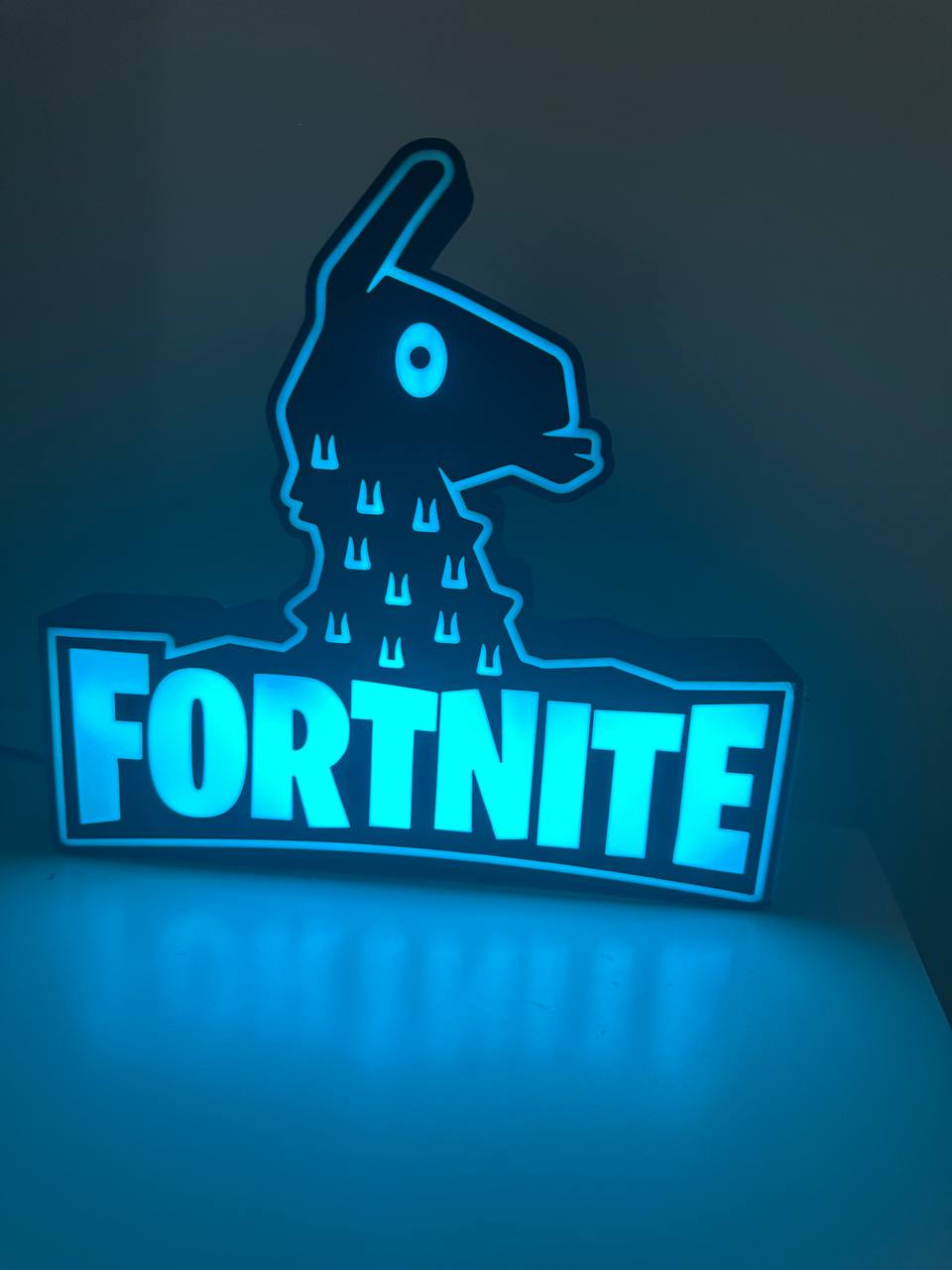 🎮 Світлодіодний світильник “Fortnite Лама”