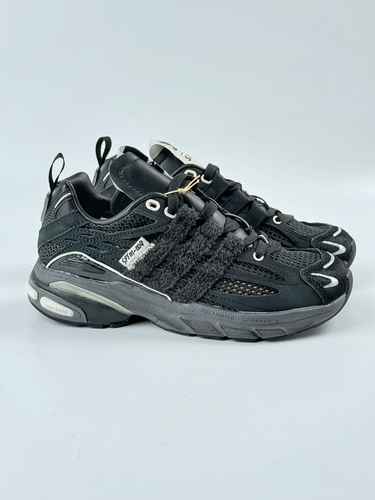 SONG FOR THE MOTE x Adidas ADISTAR CUSHION  JP8416