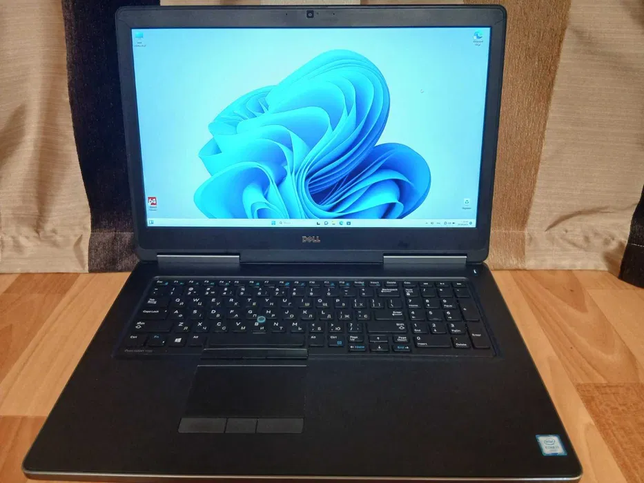 Ноутбук DELL PRECISION 7720