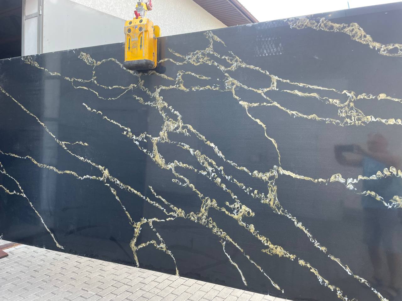 Кварц Golden Night