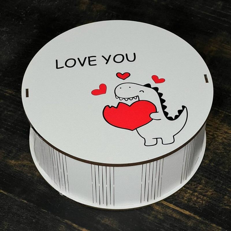 Бокс круглий, білий "Дракоша з серцем" 25х25х9 см