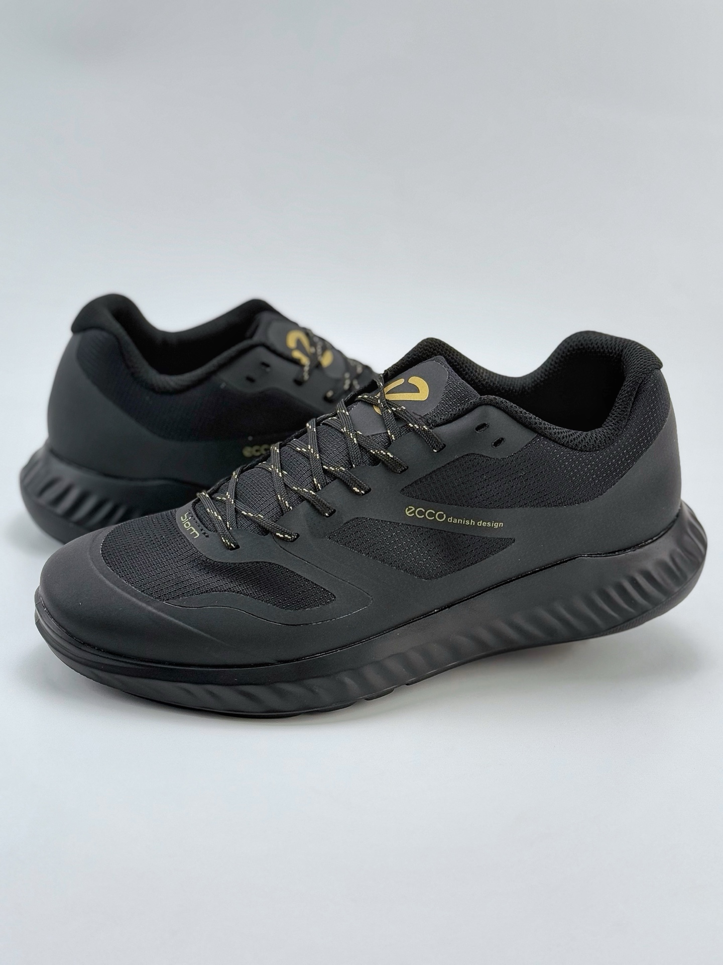 ECCO buty S LTI HYBRID 05