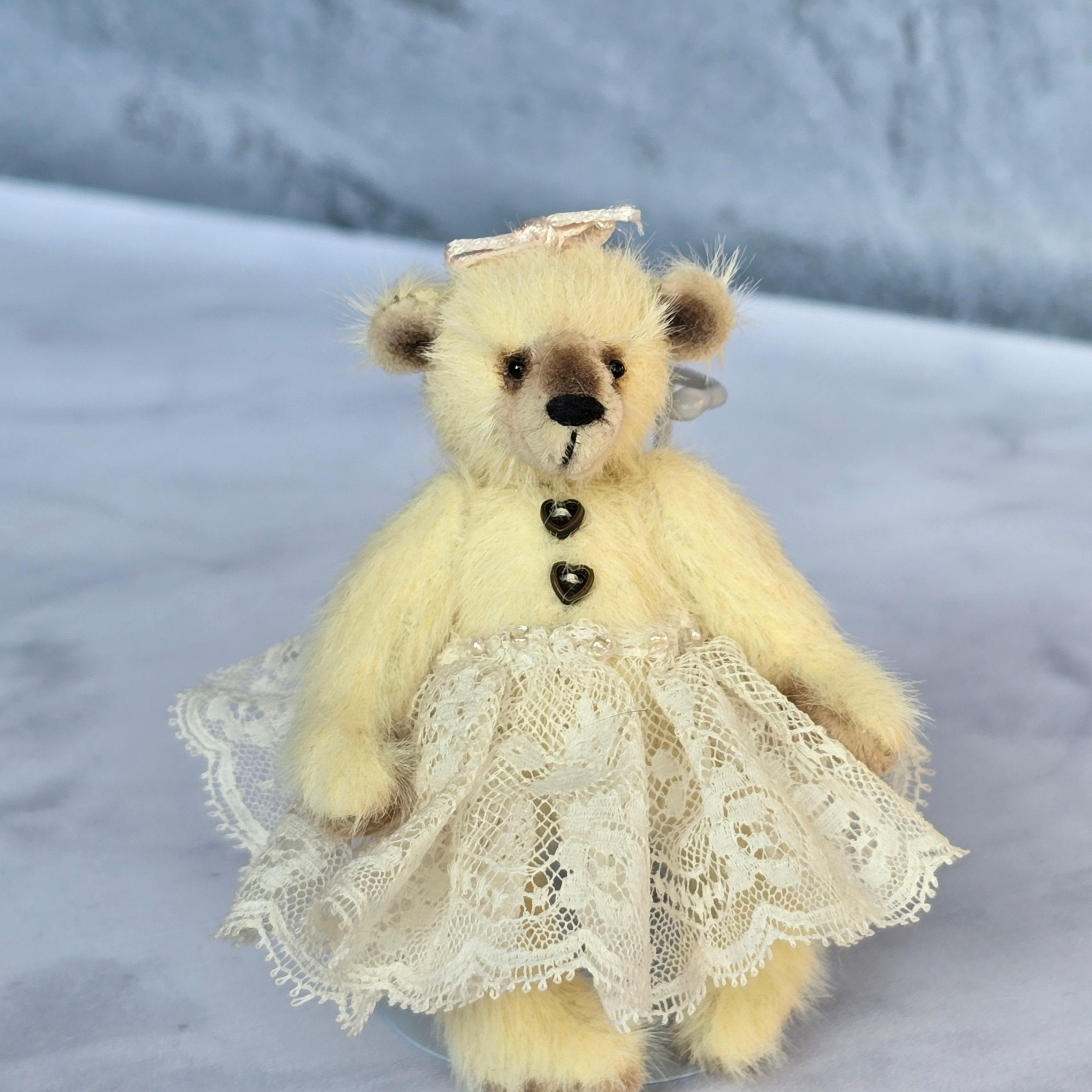 Miniature Teddy bear Albertina