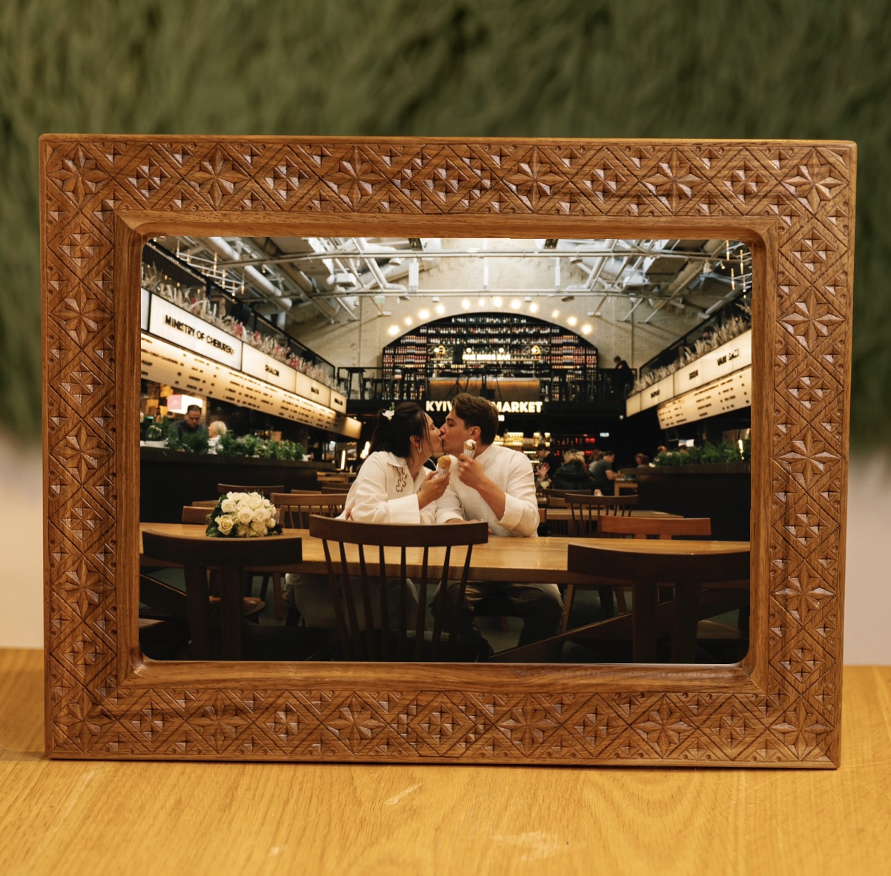 Різьблена рамка для фото, 40*31 см