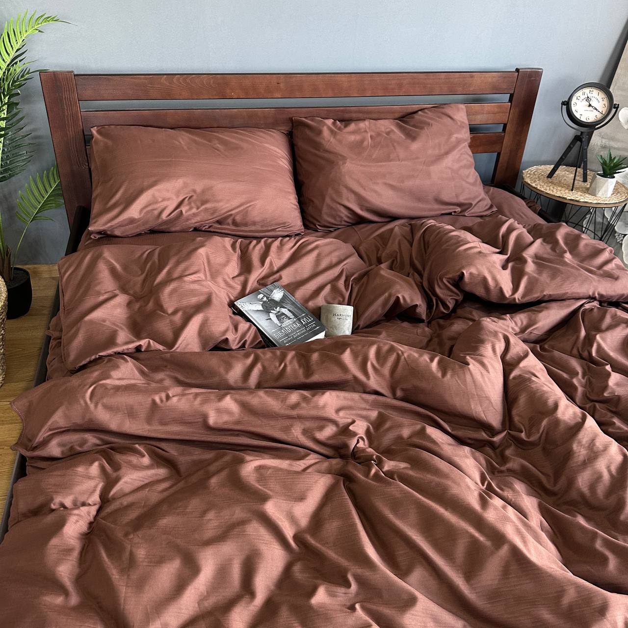 Постільна білизна Однотонна шоколадна з полісатину