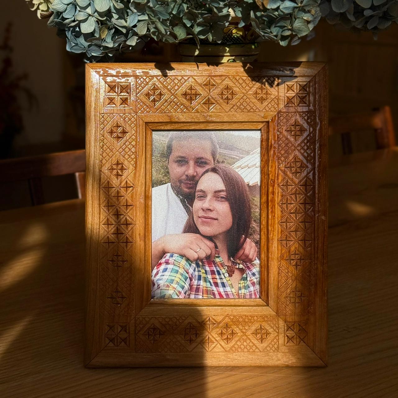 Різьблена рамка "Кути", 25*20 см