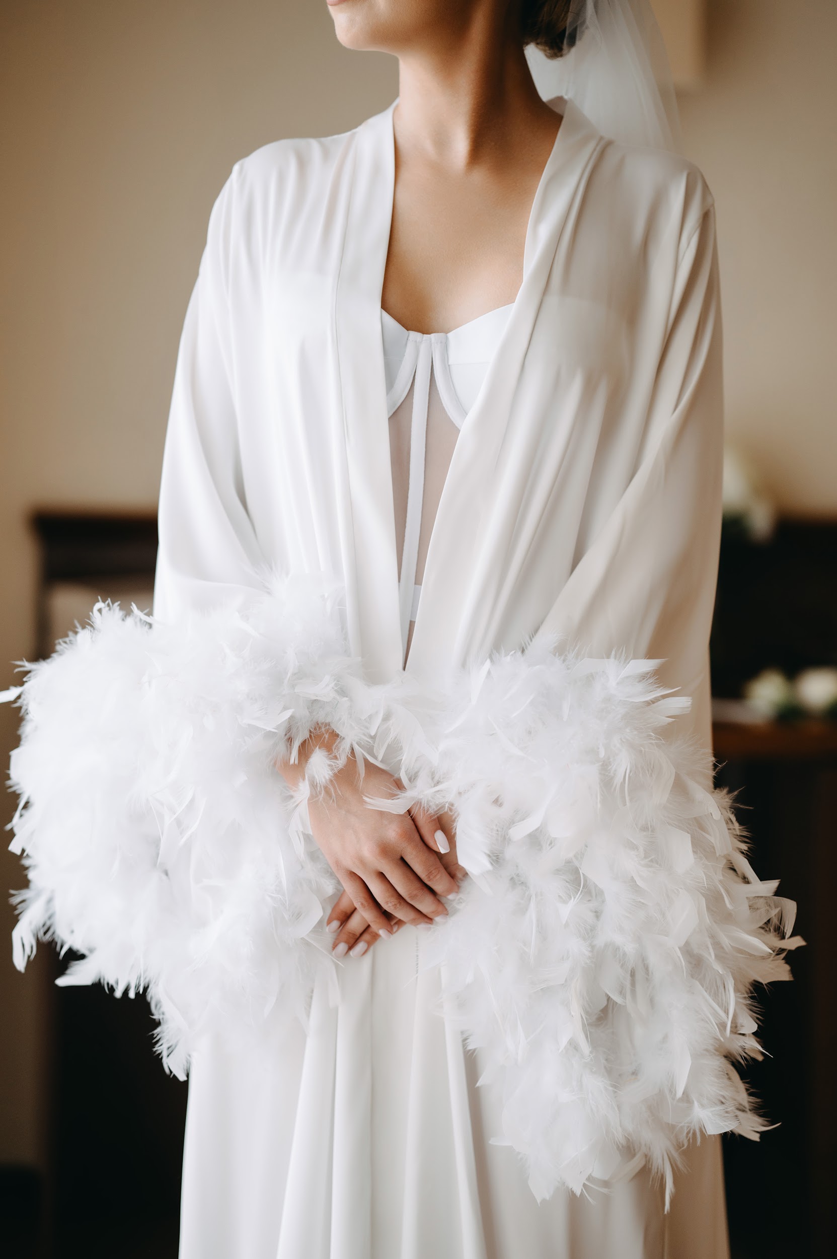 Халат з пір'ям індика / Bathrobe using turkey feathers / Халат с перьями индюка