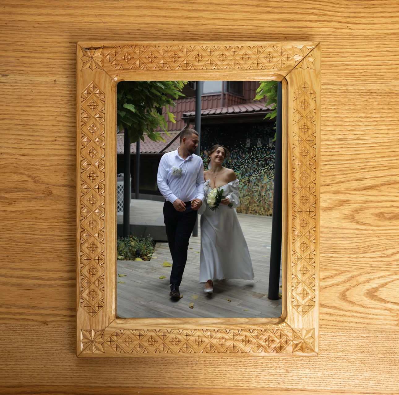 Різьблена рамка для фото, 40*31 см