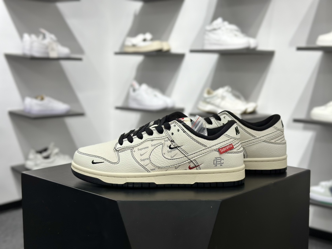 Nike SB Dunk Low x Supreme  SC9207-424