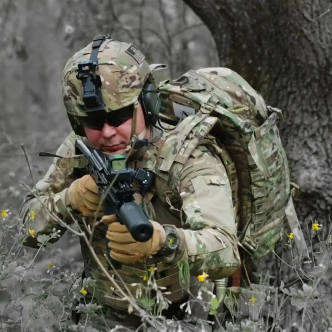 Бойовий універсальний рюкзак "ВОЛОНТЕР SOF" від українського бренду "А.Т.А.К.А".