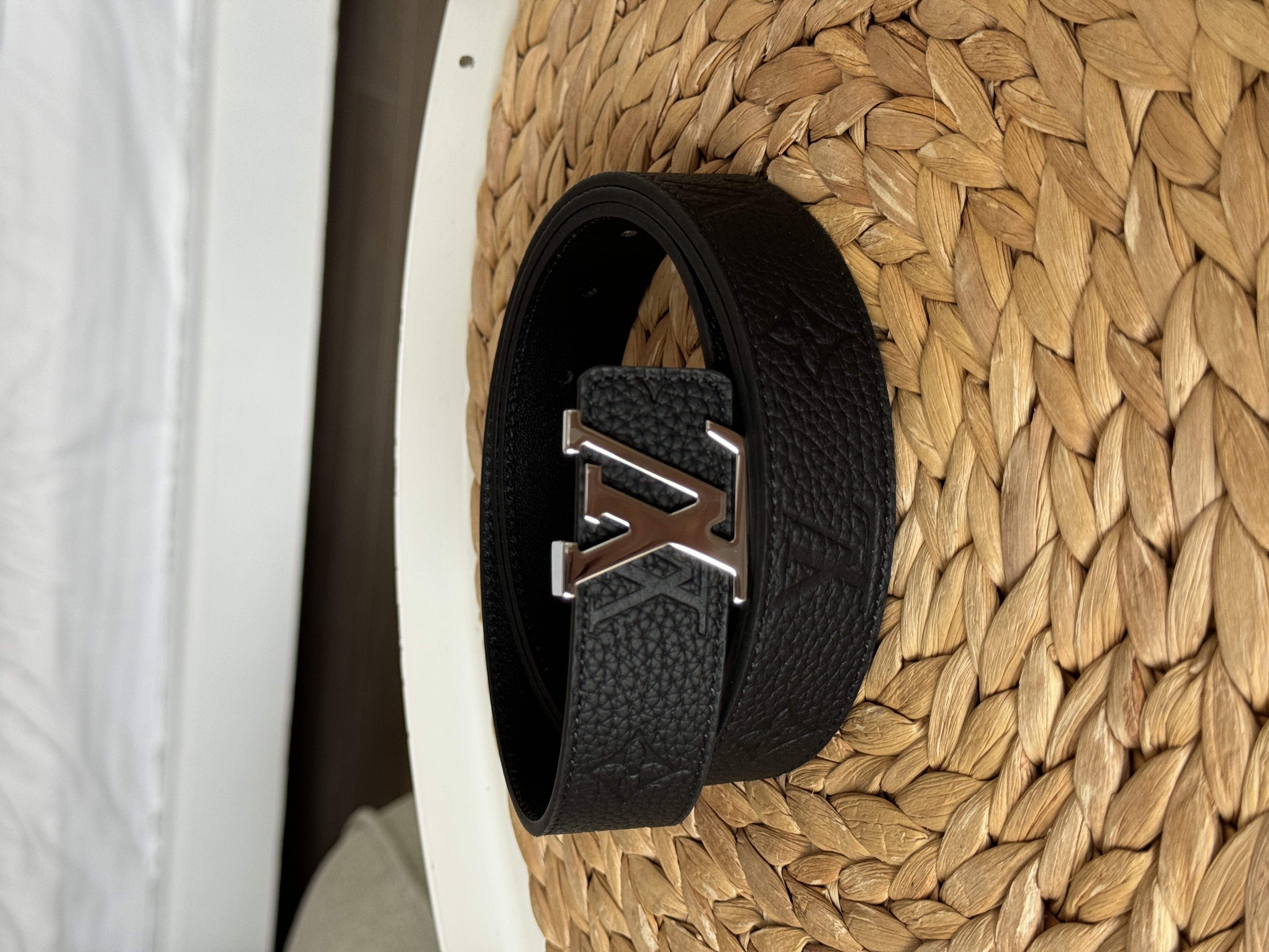 Louis Vuitton Reversible Leather Belt 30mm Embossing Black/Silver