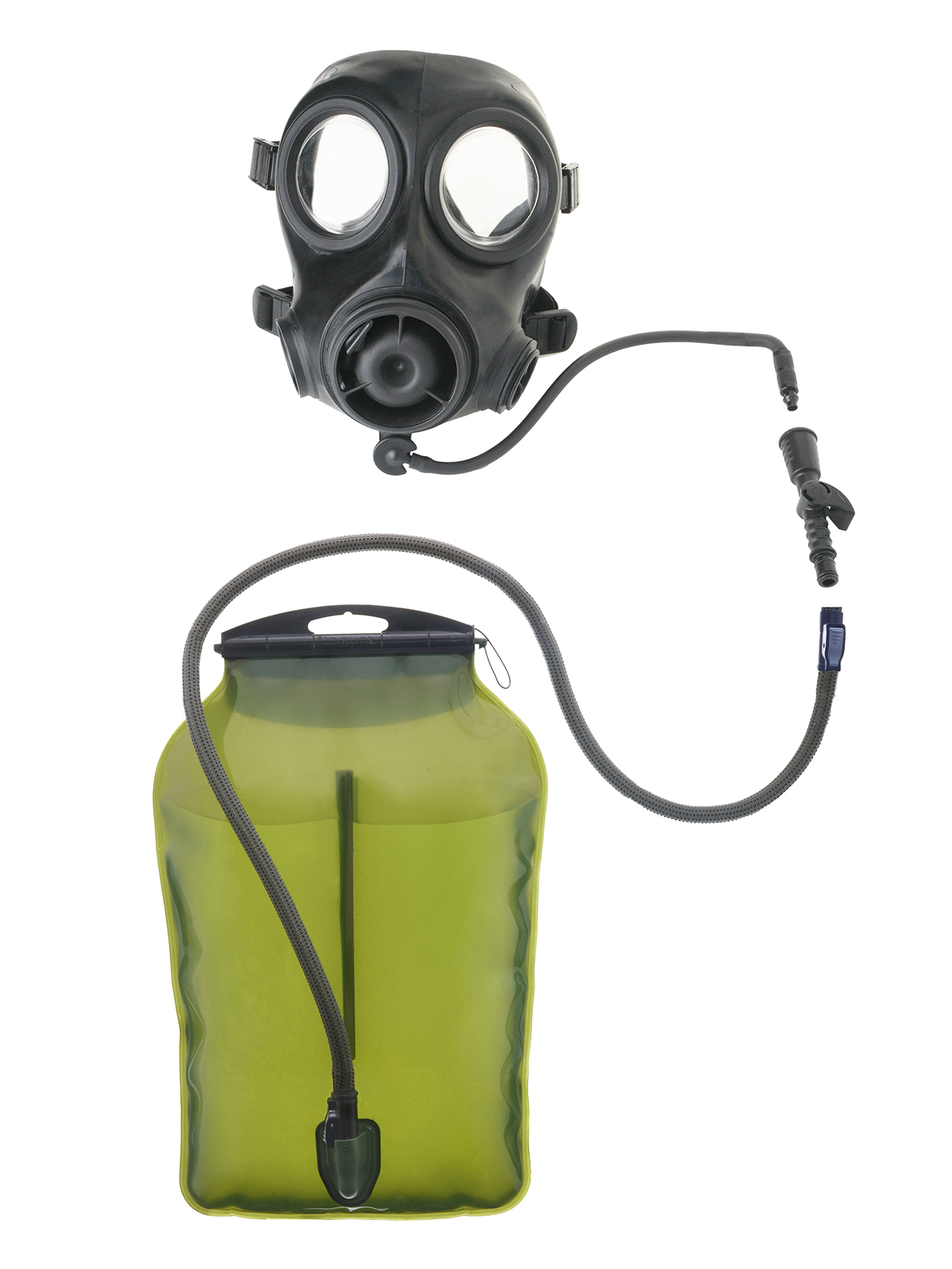 Спеціальний комплект адаптерів питної системи "Camelbak CBRN Kit" який дає можливість підключення протигазів стандарту НАТО до гідраторів "Camelbak" та інших.