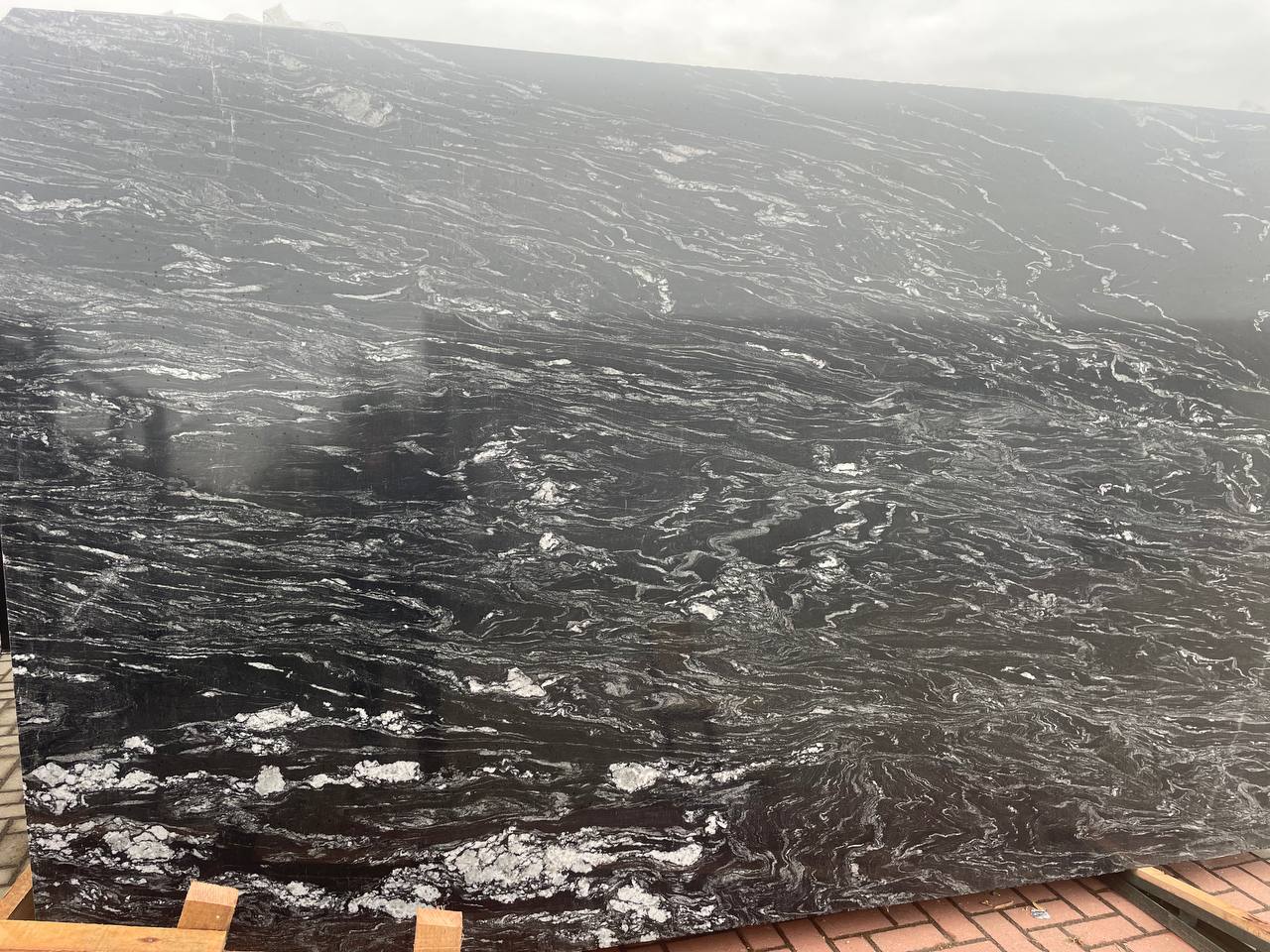 Граніт Forest Black