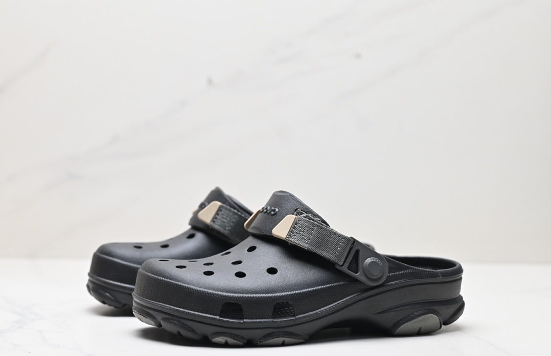 Crocs Classic Clog