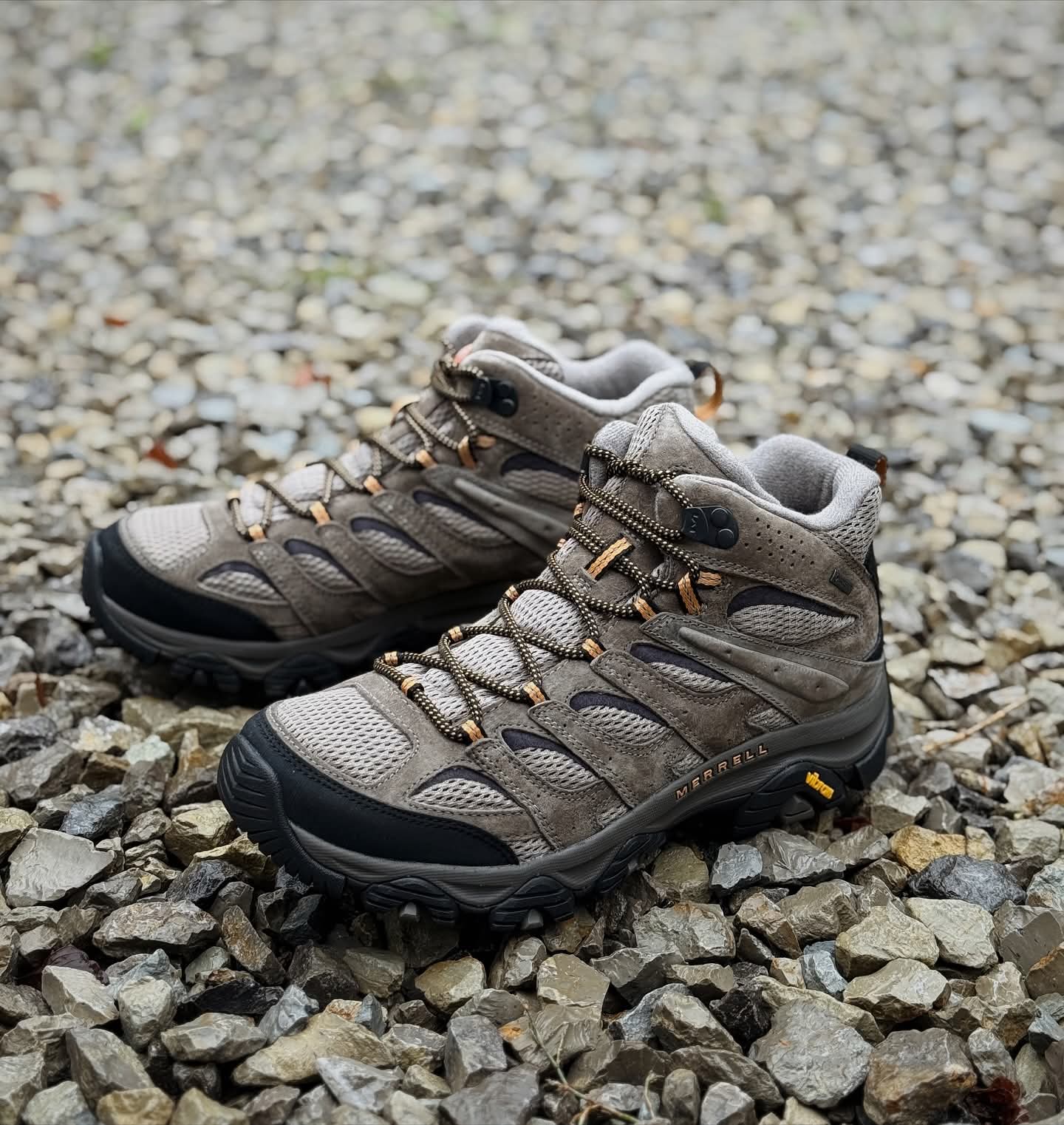 Оригінальні трекінгові черевики "Merrell Moab 3 MID GTX Pecan" від американського преміум бренду "Merrell".