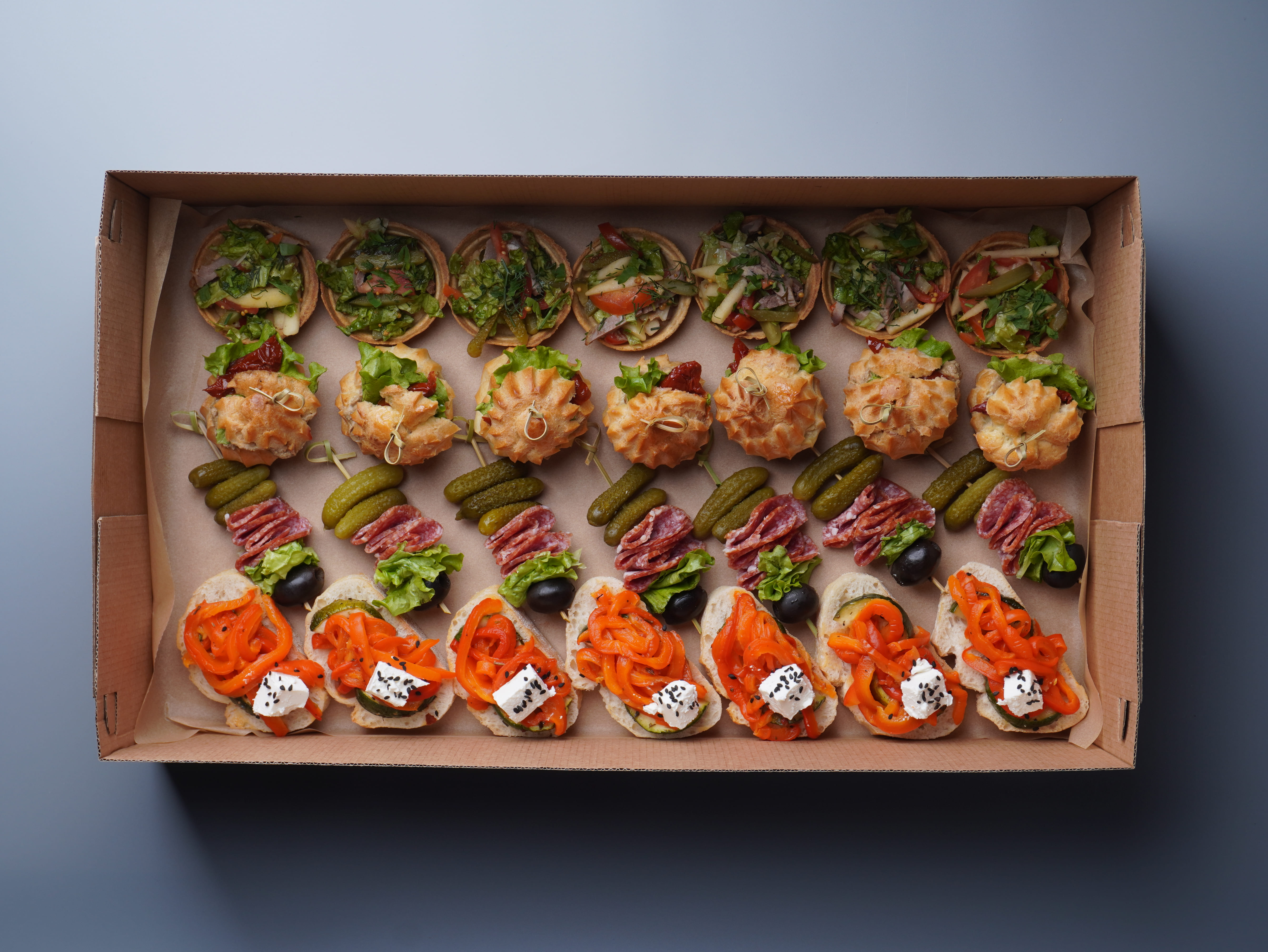 Бокс Гурмана Мега (28 штук - 1120 грам)