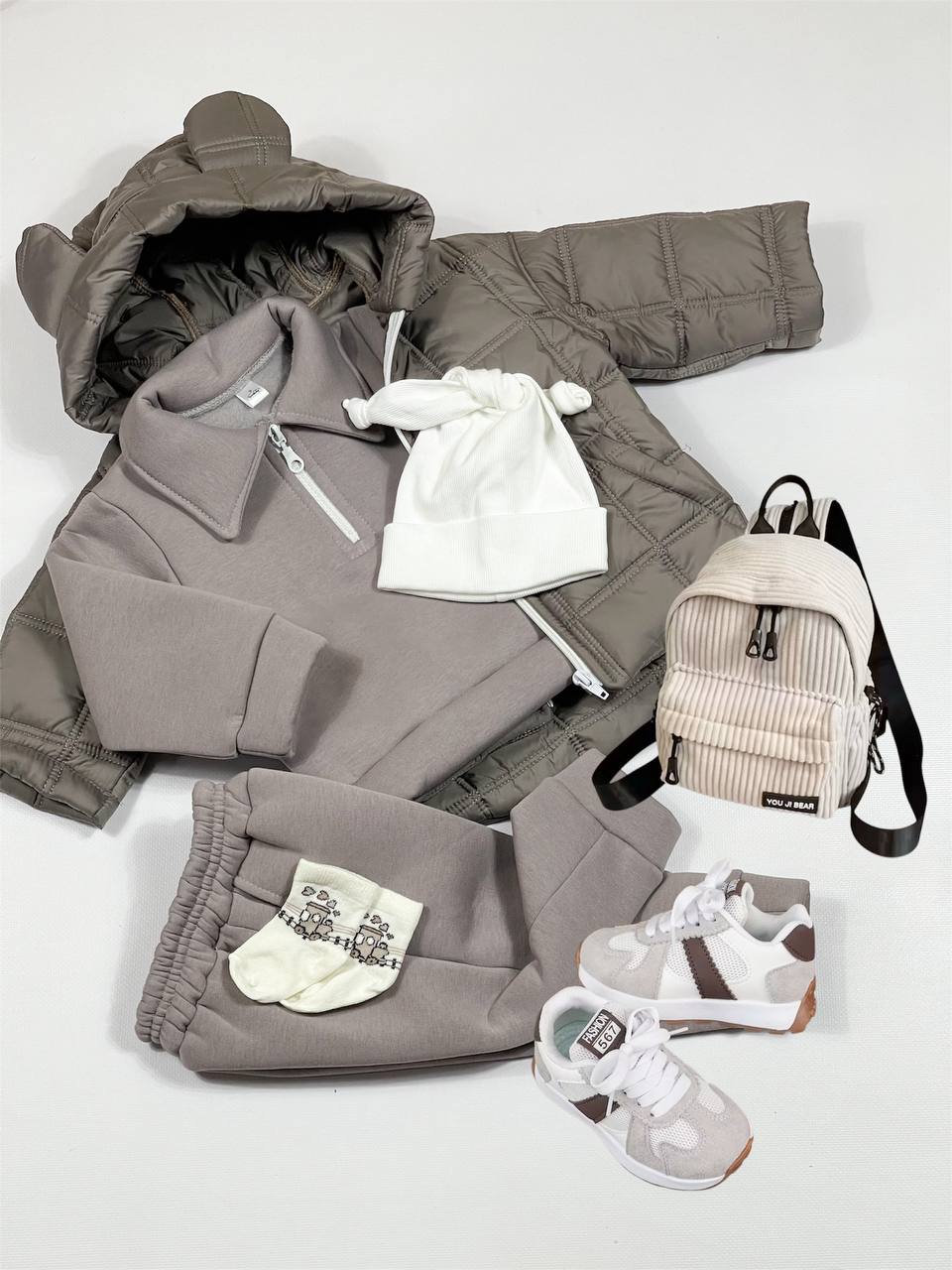 Теплий костюм з коміром