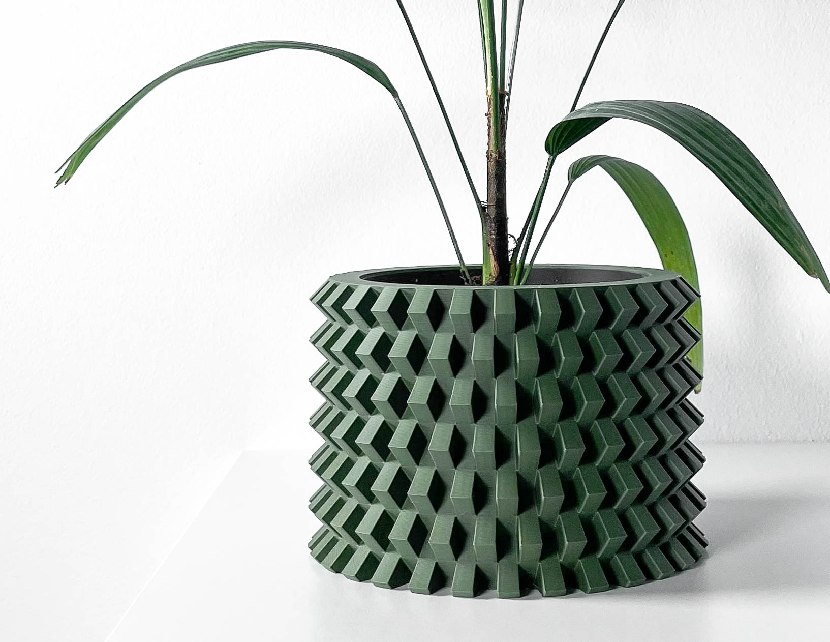 Rivlo Planter Pot – Practical 3D Printed Pot