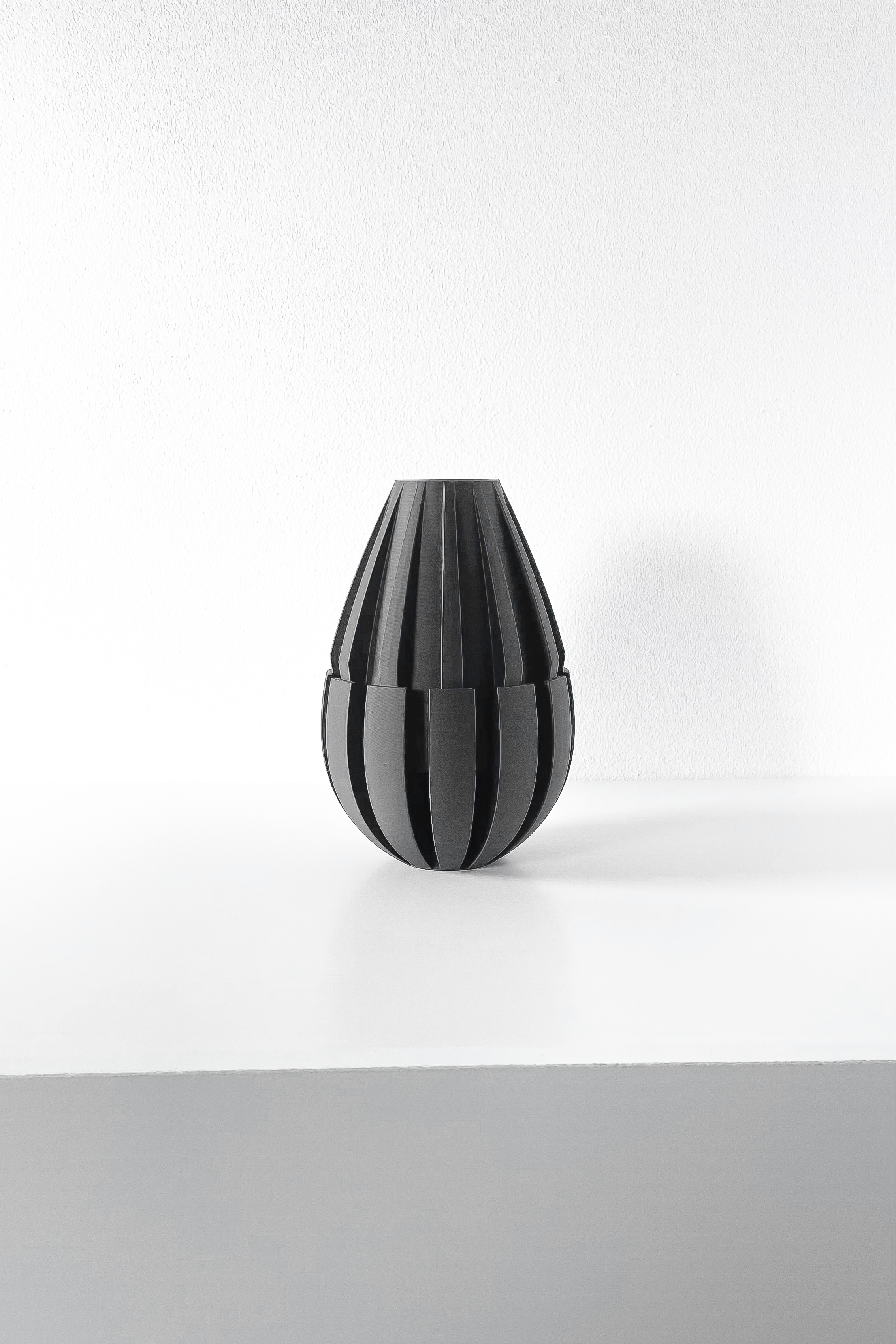 Mivox Vase – Modern Tall 3D Vase