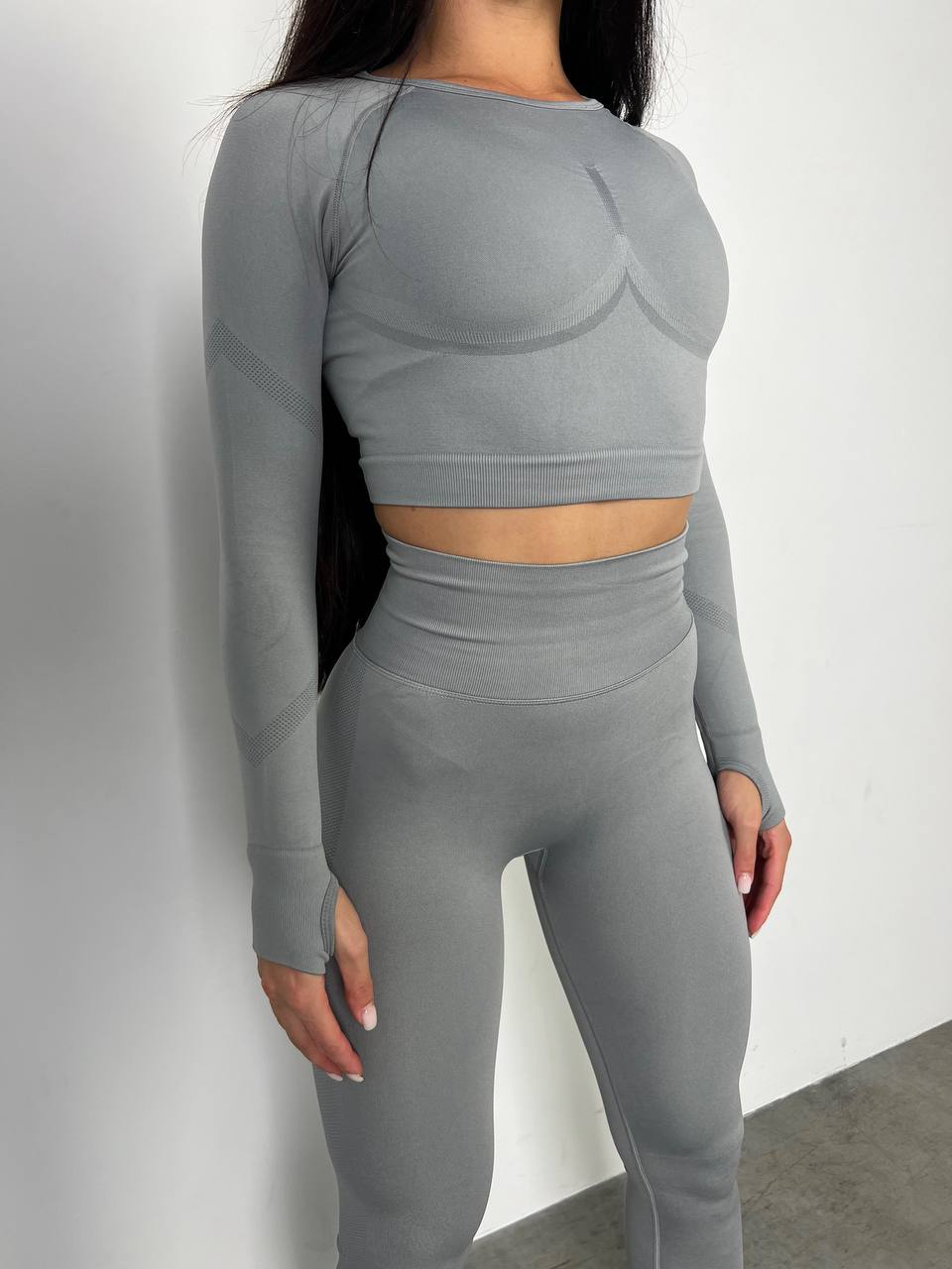Жіночий фітнес костюм Верона в сірому кольорі