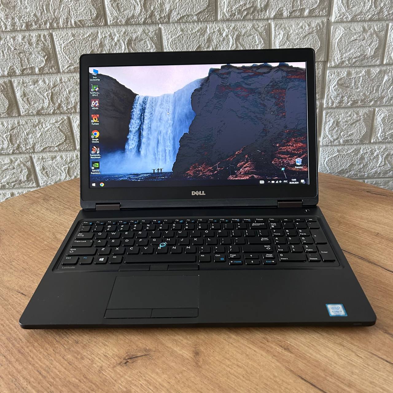 Dell Latitude 5580 (HD 16GB RAM NVidia 930MX )