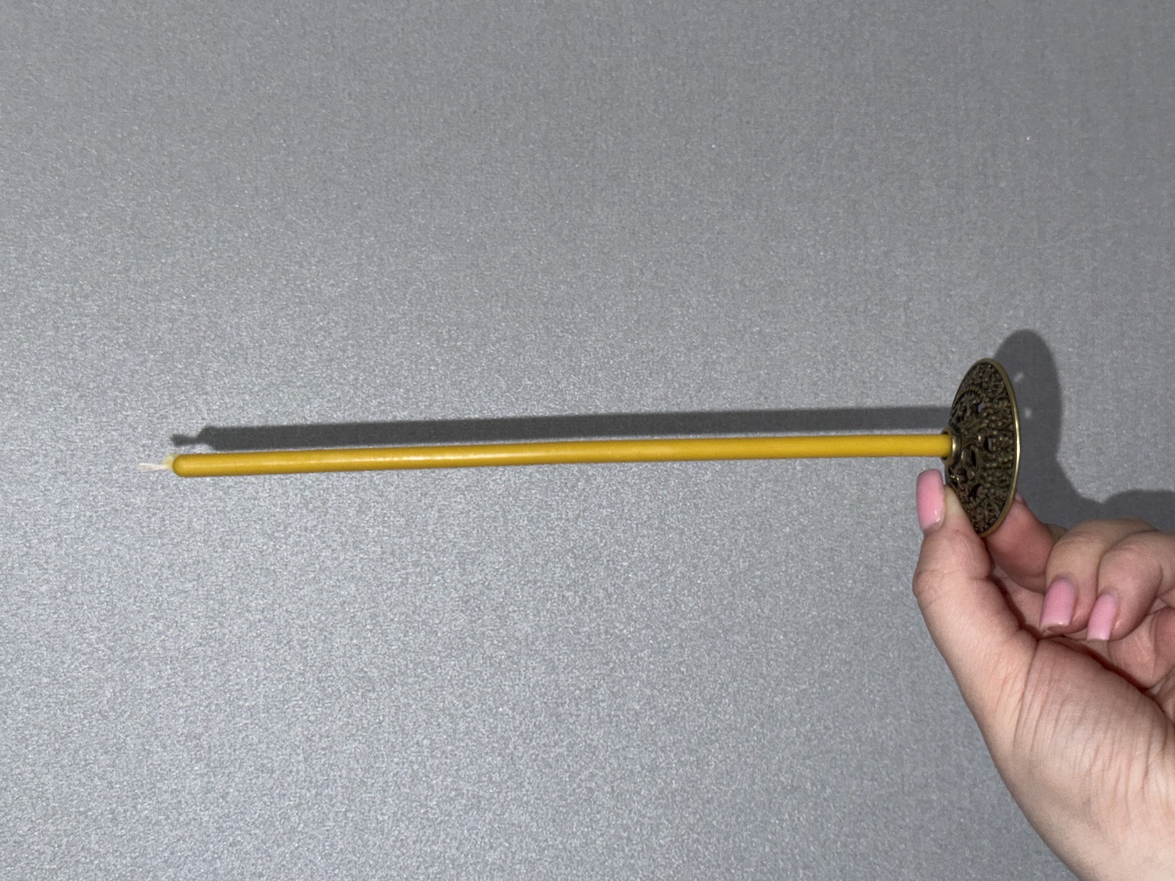 Підсвічник для тонких воскових свічок