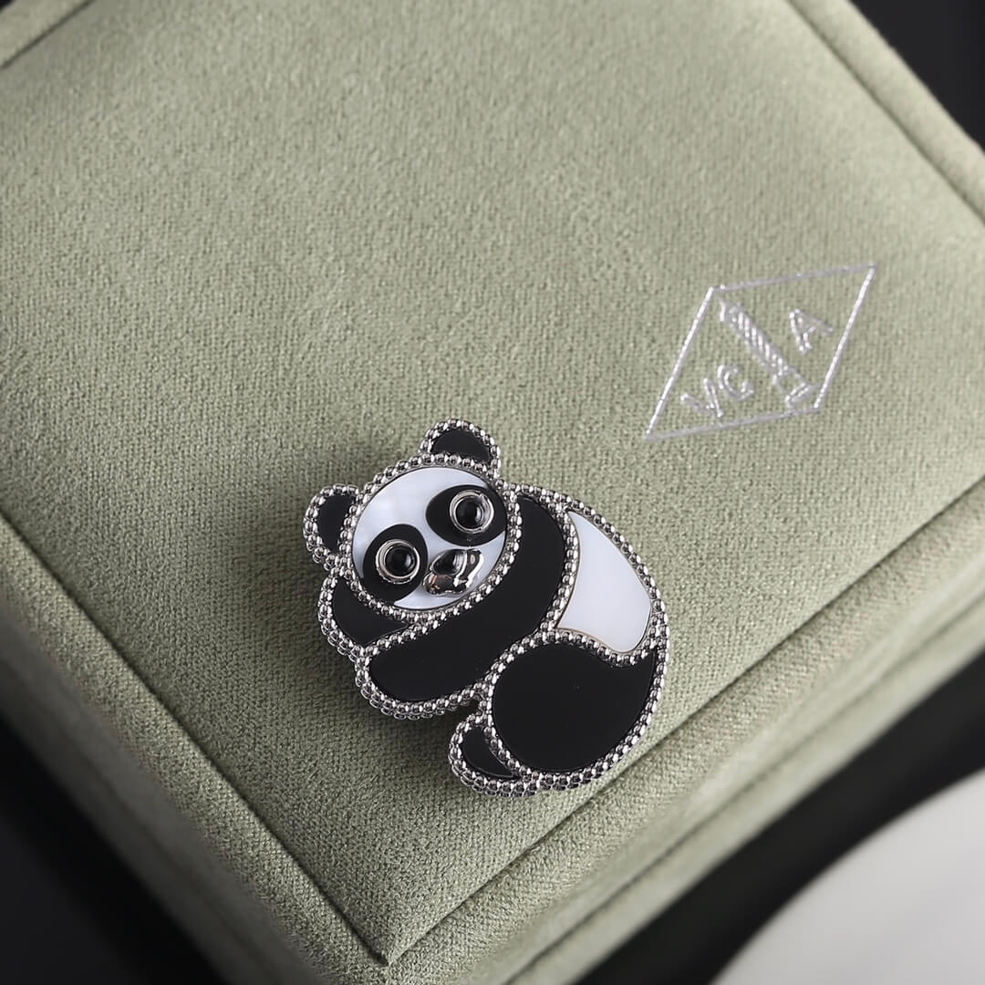 Van Cleef&Arpels брошка