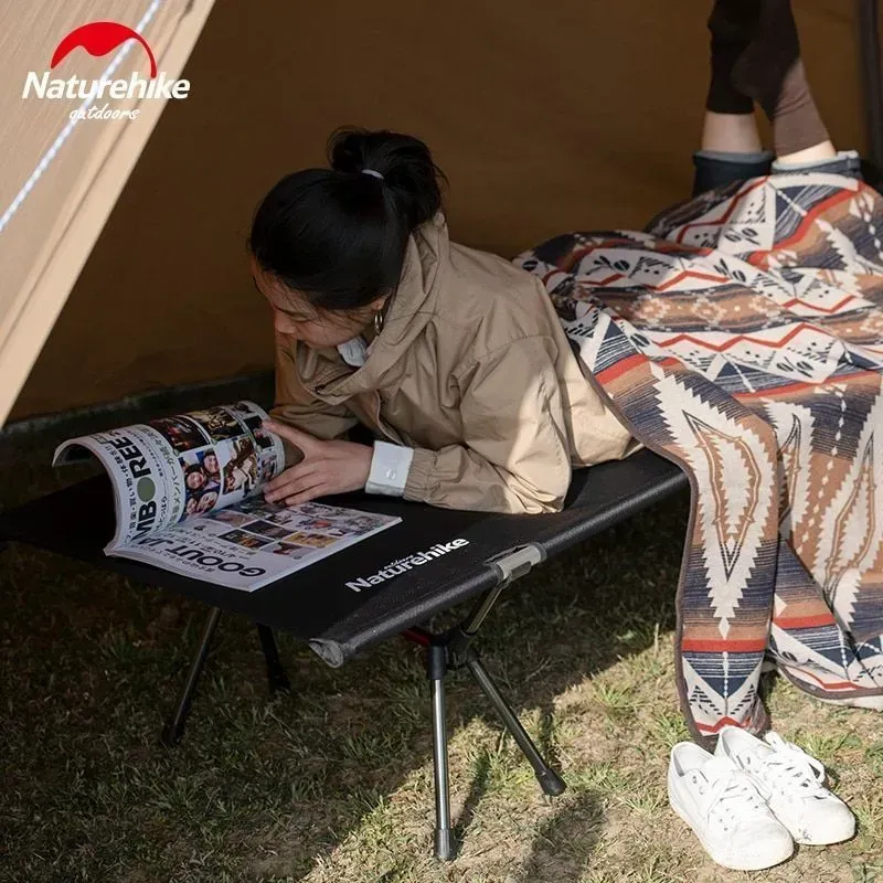 Розкладне ультралегке ліжко "Naturehike NH20JJ009 Black".