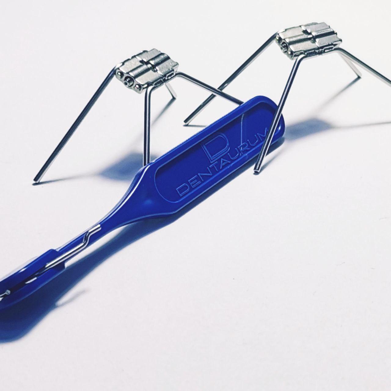 Гвинт Dentaurum Hyrex для розширення ніжного шва 12 мм