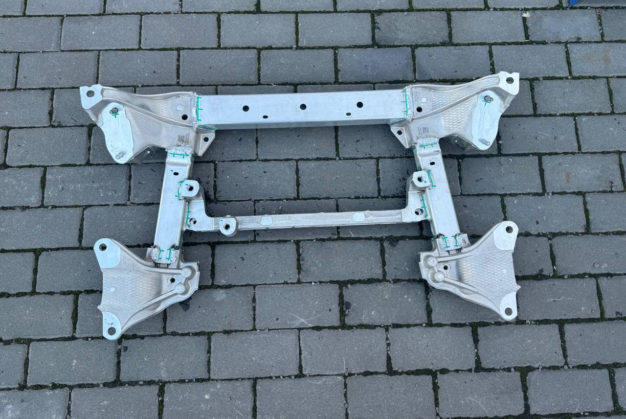 Підрамник передній на Tesla MS/MX 2021+