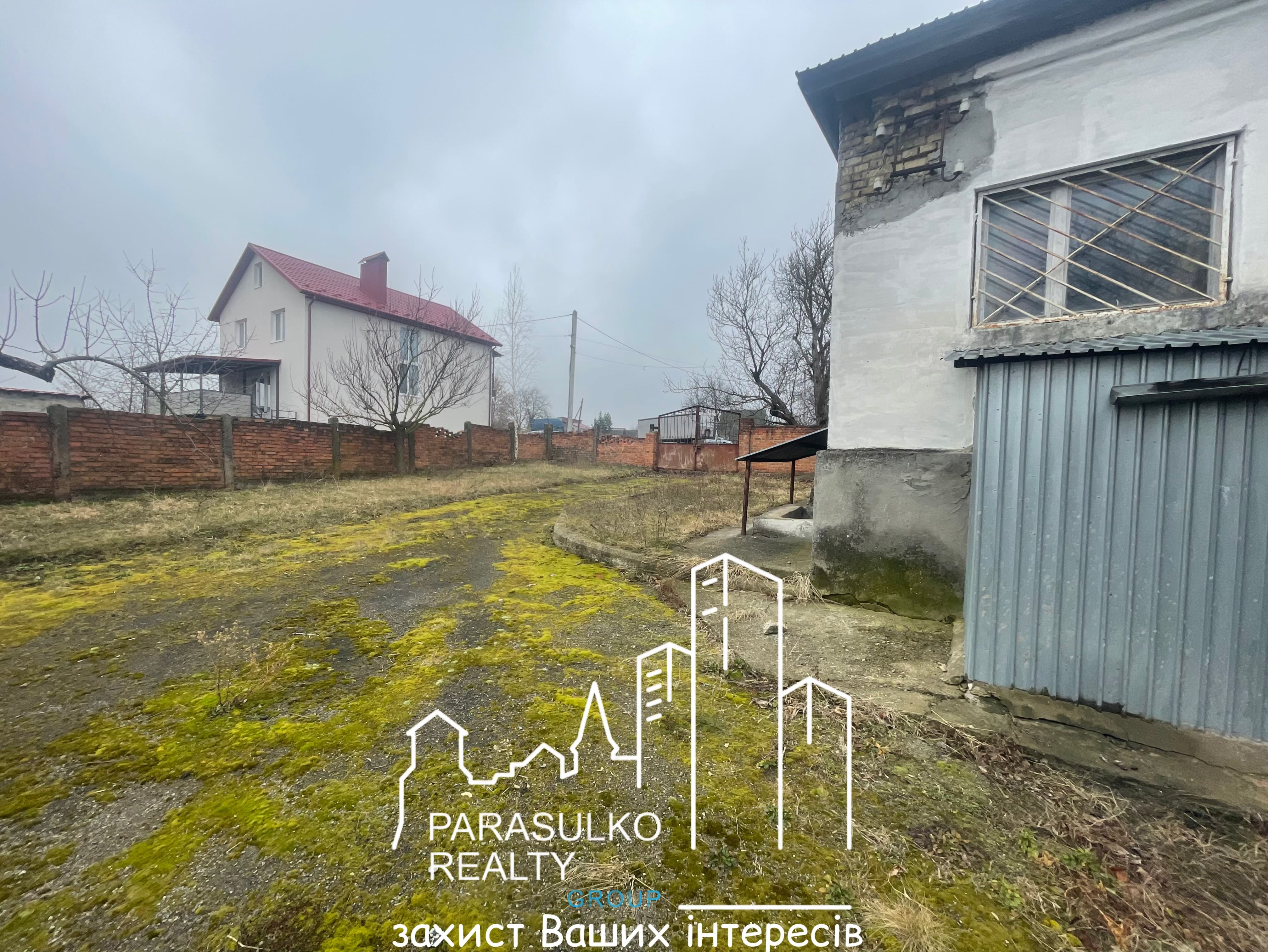 Комерційне приміщення вільного призначення, с. Довжок