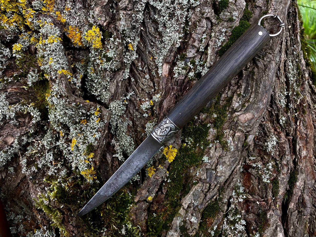 Ніж ручної роботи з обоймою руків'я морений дуб дракон маммен з обоймою та кільцем
