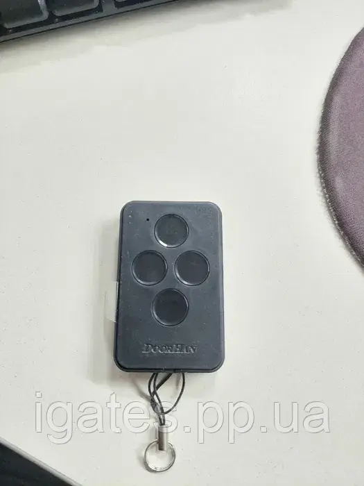 Пульт для воріт, ролет шлагбаумів Дорхан Transmitter 4pro-black (Оригінал)