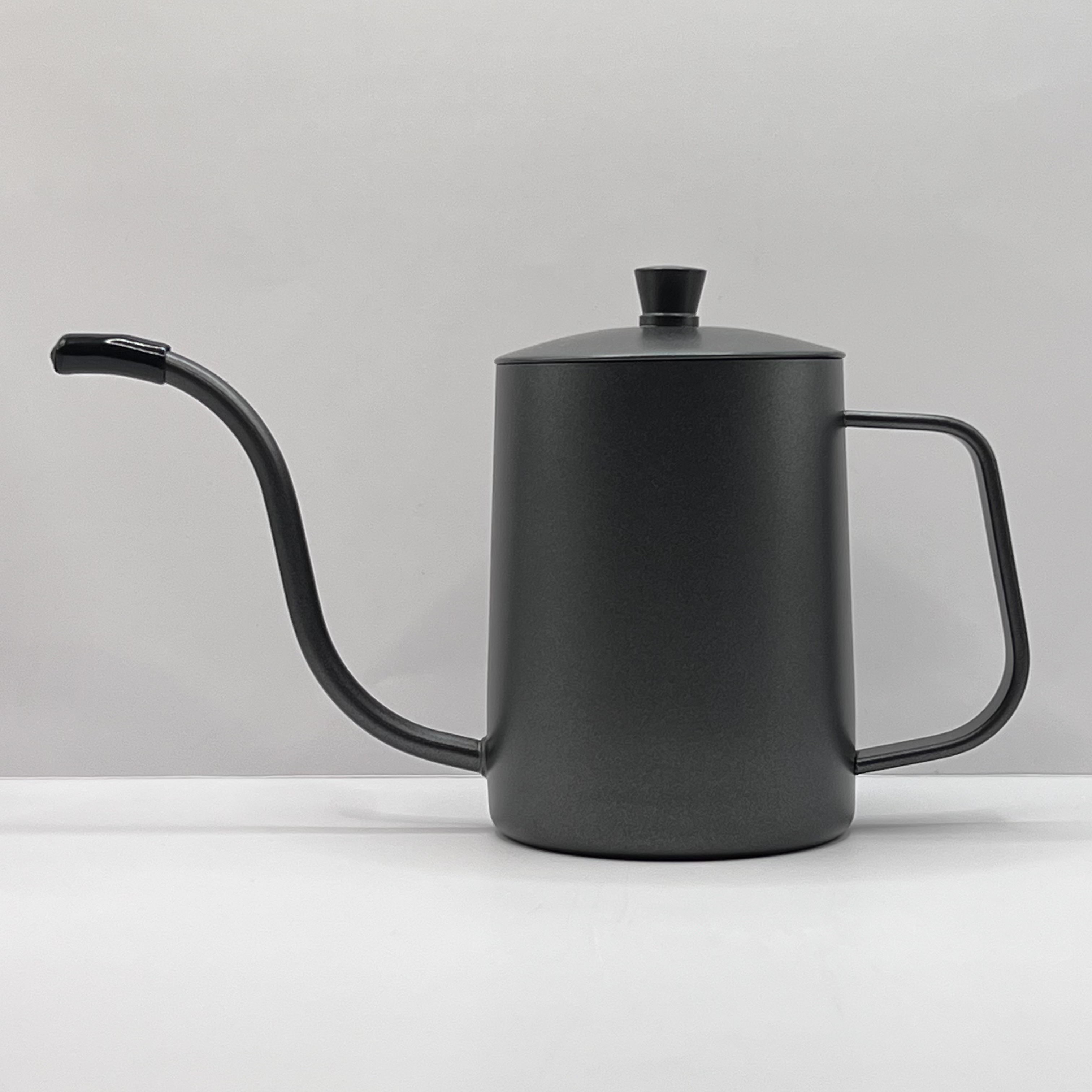 Чайник з  носиком