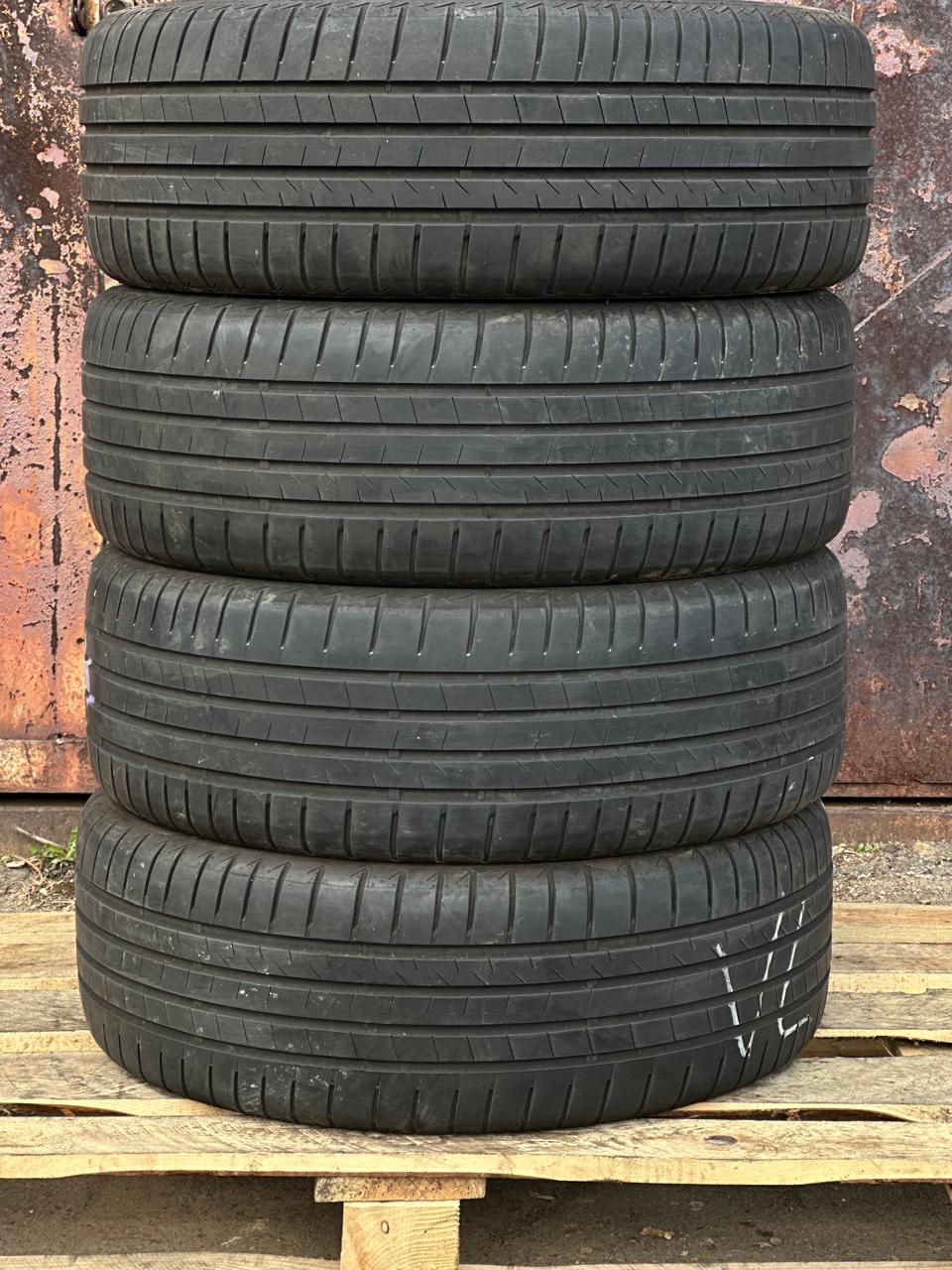 BRIDGESTONE ALENZA 001 AO   235/55/18