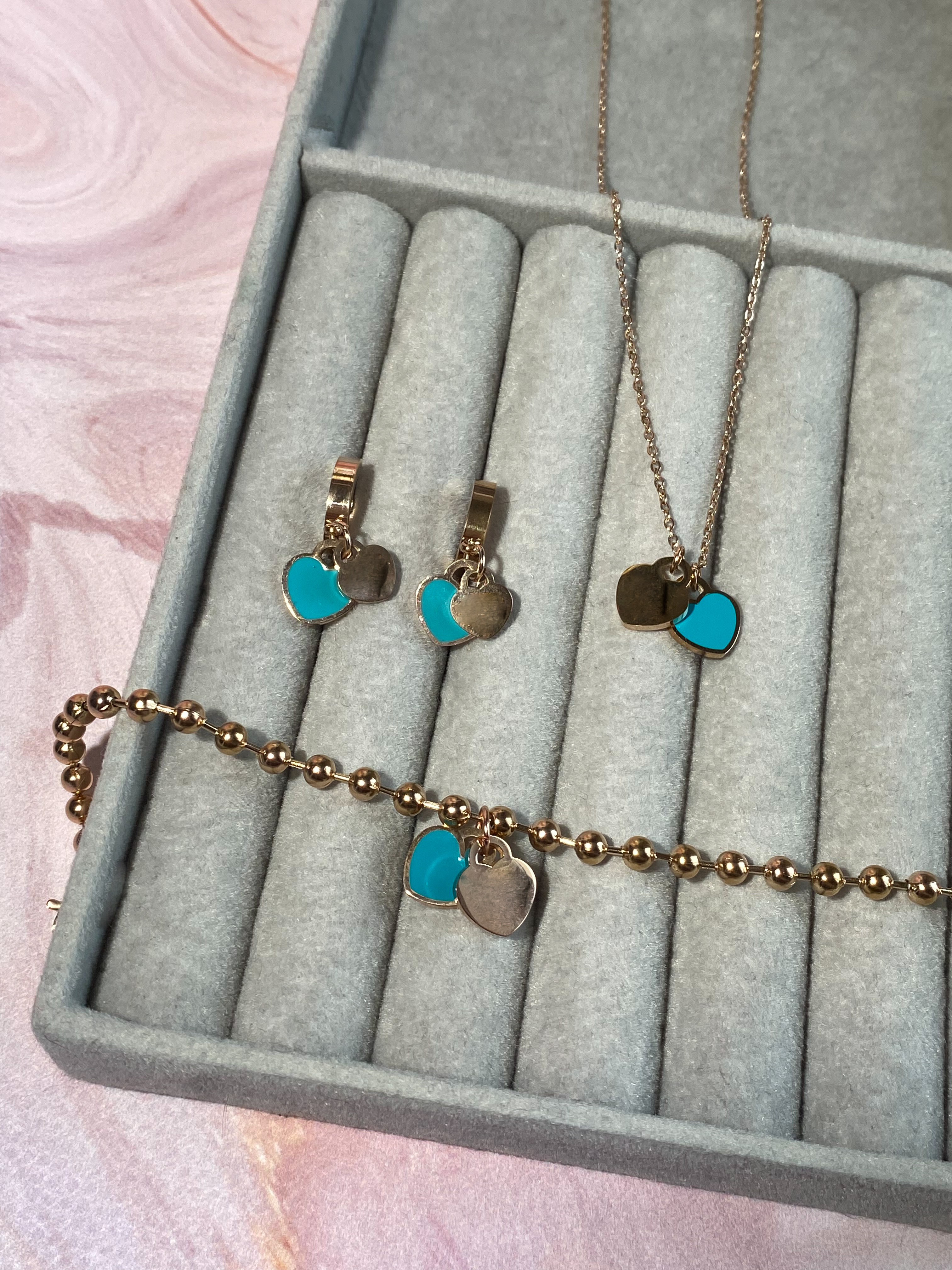 Комплект з сердечками