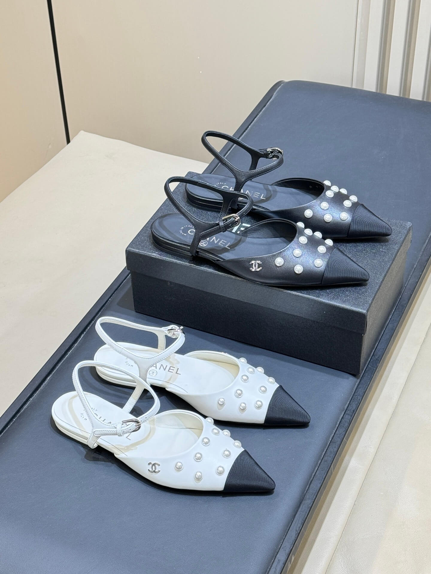 Chanel босоніжки