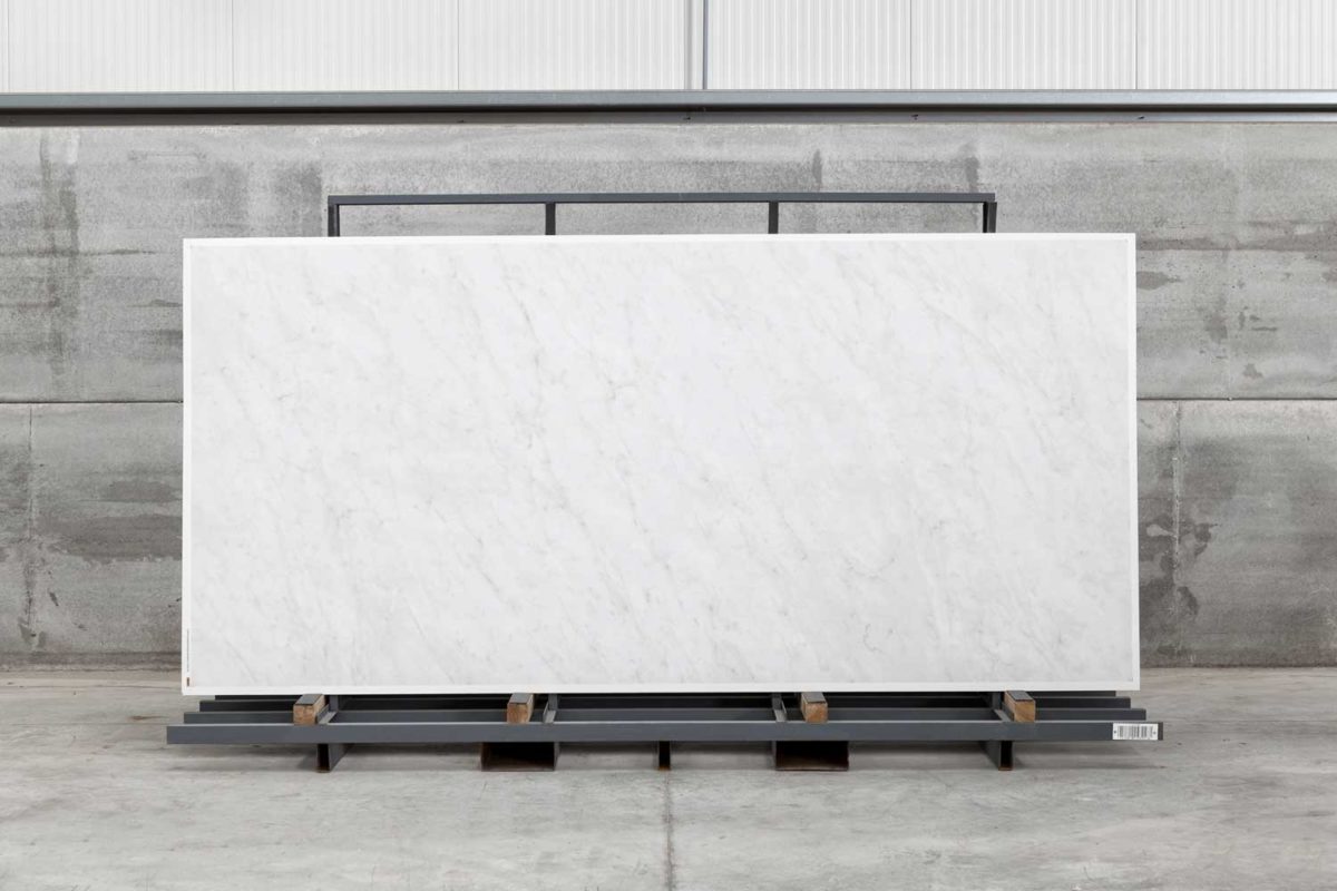 Керамограніт Neolith 	BLANCO CARRARA BC02/BC02R