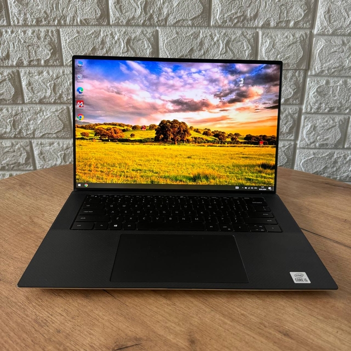 Dell XPS 9500 (Intel UHD)