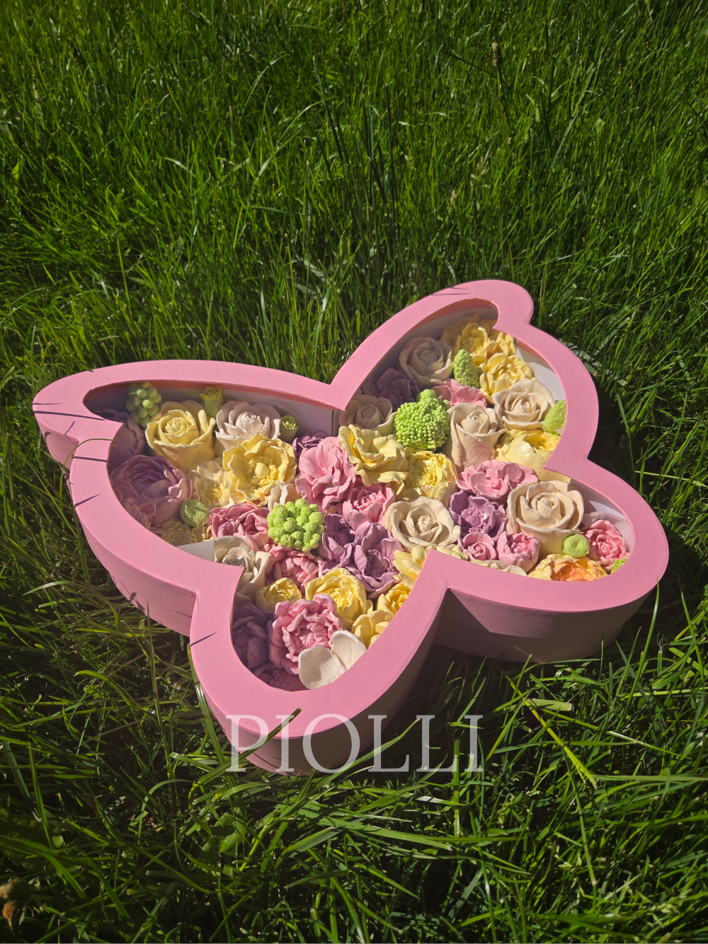 Коробка зефірних квітів "Метелик"