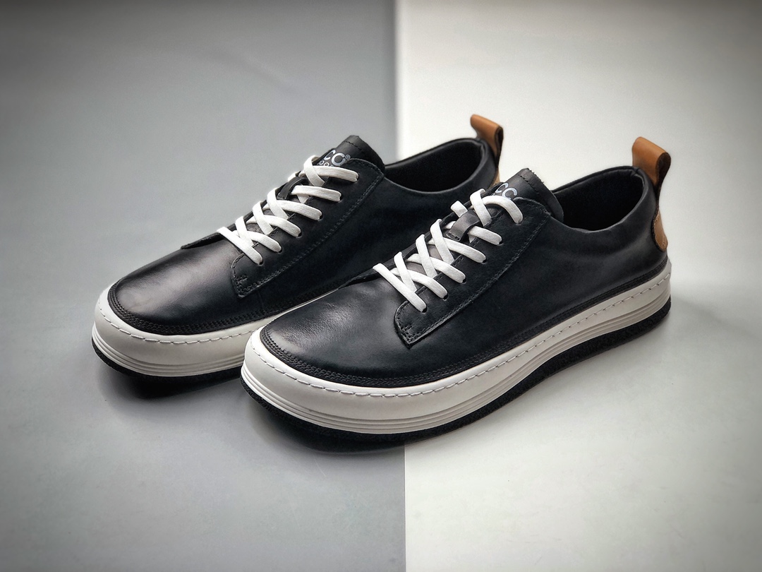 ECCO Black classic