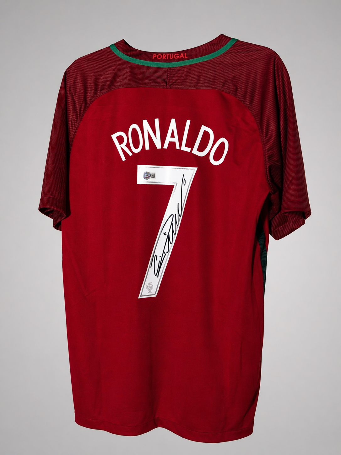 JERSEY CRISTIANO RONALDO CERTIFICADO BECKETT